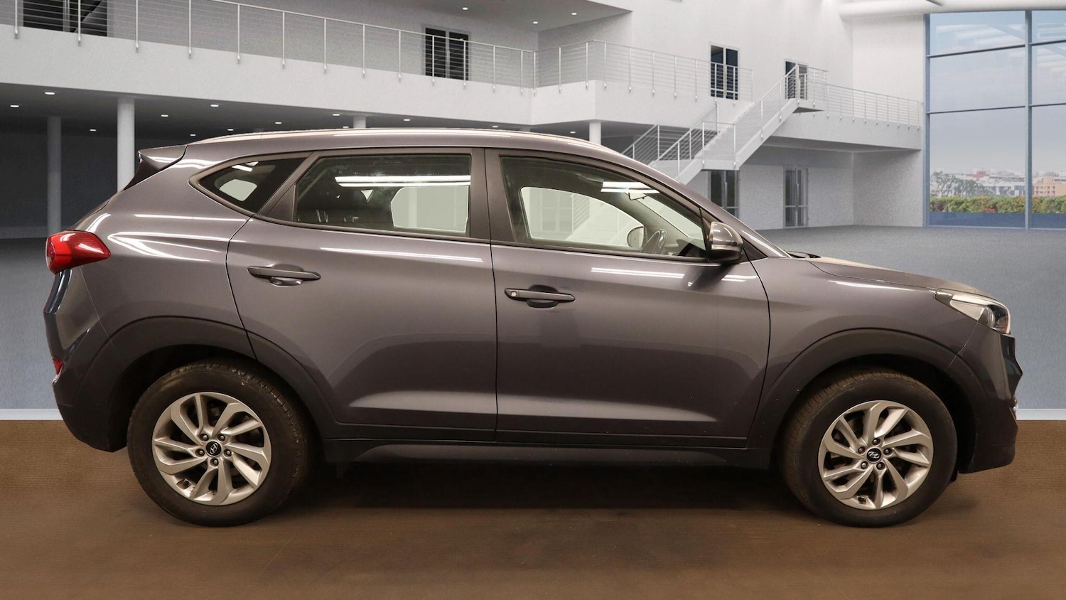 Used Hyundai TUCSON 2017 for sale - 76020718: Photo 5