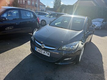 Used Vauxhall Astra 2015 for sale - 76189283: Photo 4