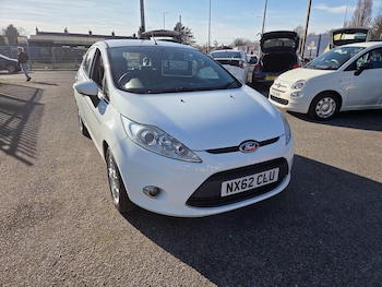 Used Ford Fiesta 2012 for sale - 77970200: Photo