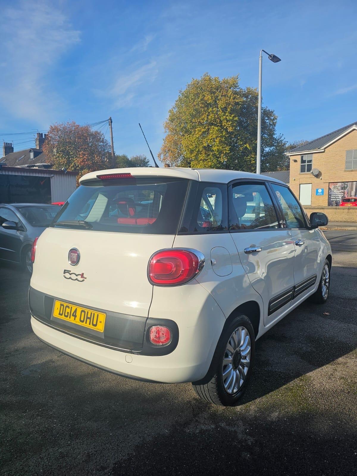 Used Fiat 500L 2014 for sale - 76440972: Photo 2