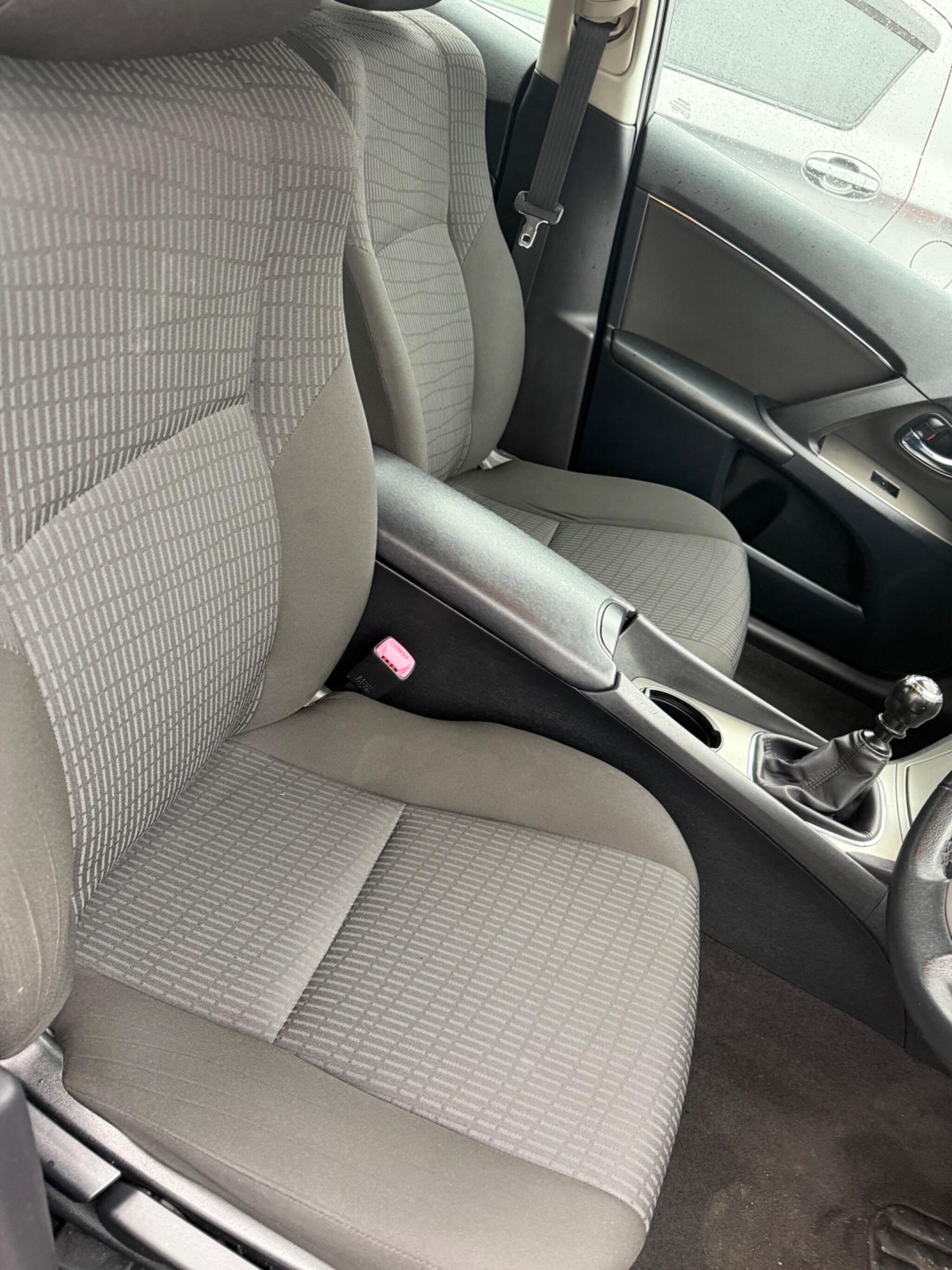 Used Toyota Avensis 2010 for sale - 78058220: Photo 11