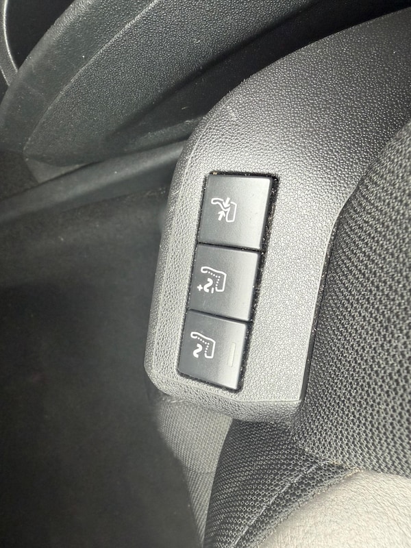 Used Citroen C4 Picasso 2013 for sale - 76246930: Photo 16