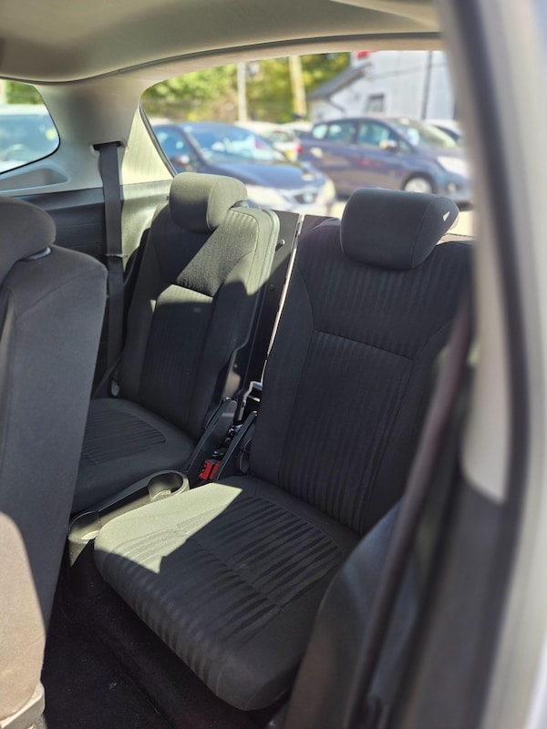 Used Vauxhall Zafira Tourer 2016 for sale - 76260123: Photo 13