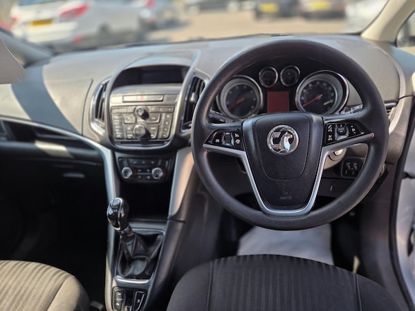 Used Vauxhall Zafira Tourer 2016 for sale - 76260123: Photo 15