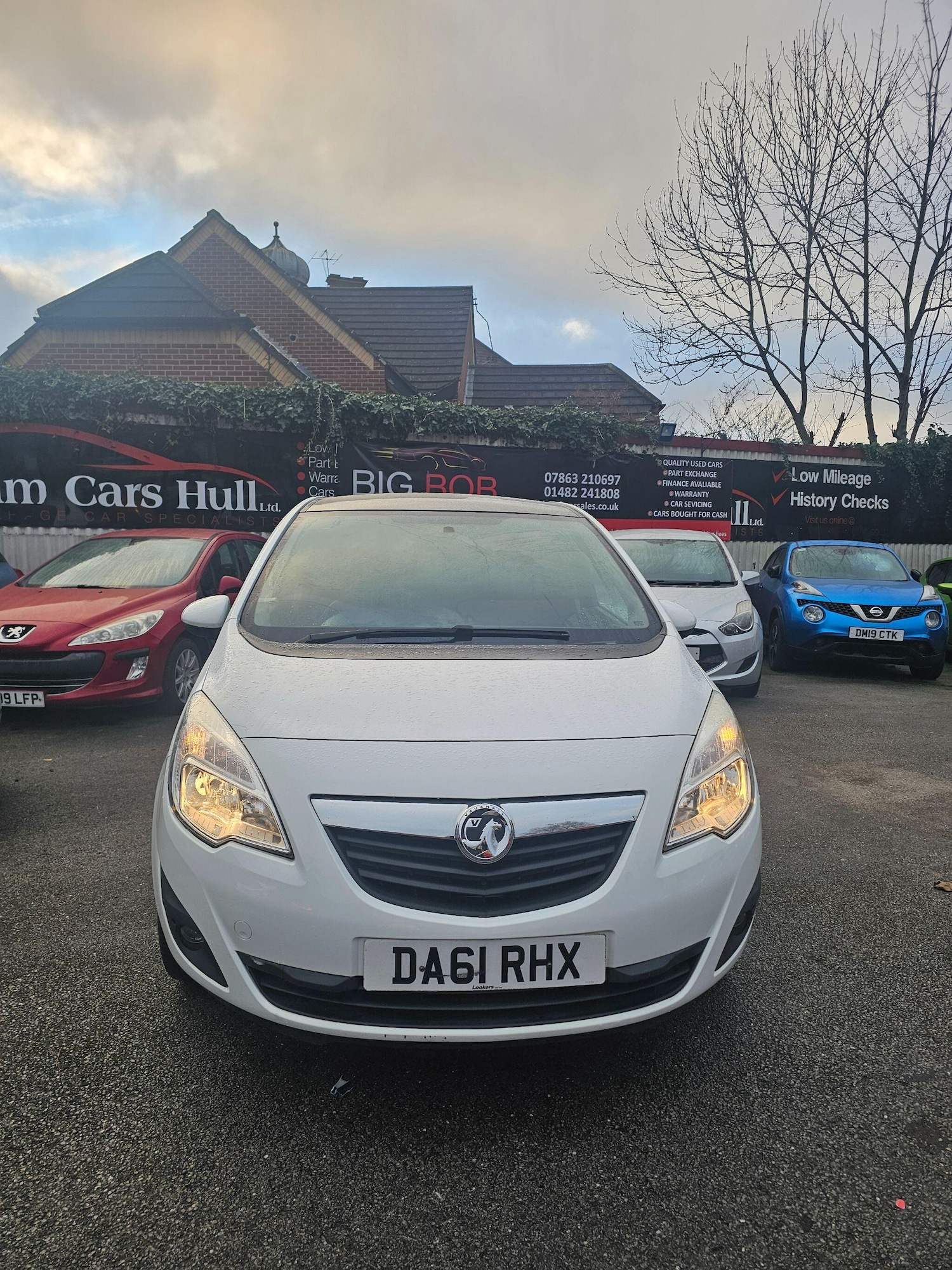Used Vauxhall Meriva 2011 for sale - 77057503: Photo 2