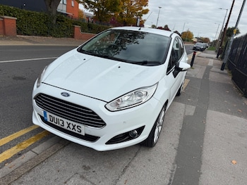 2013 (13) - 1.0T EcoBoost Titanium X Euro 5 (s/s) 5dr