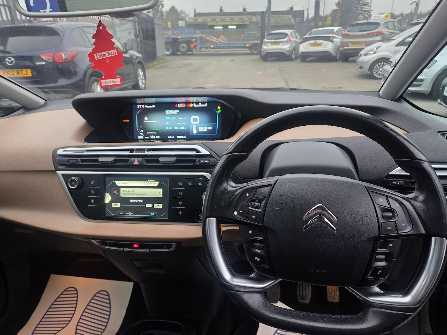 Used Citroen Grand C4 Picasso 2014 for sale - 77598887: Photo 11