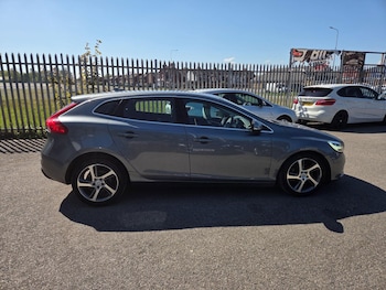 Used Volvo V40 2016 for sale - 78561950: Photo