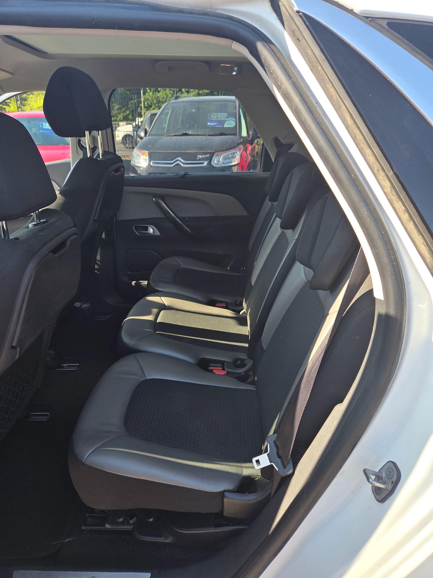 Used Citroen C4 Picasso 2013 for sale - 76095033: Photo 10