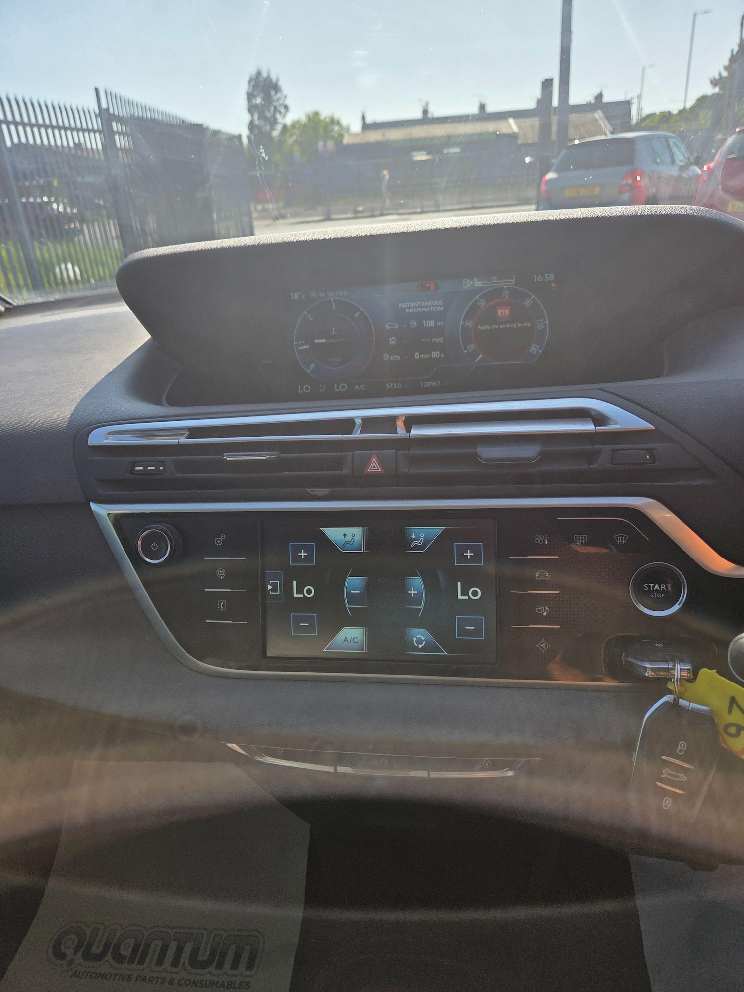 Used Citroen C4 Picasso 2013 for sale - 76095033: Photo 13