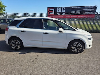 Used Citroen C4 Picasso 2013 for sale - 76095033: Photo 2