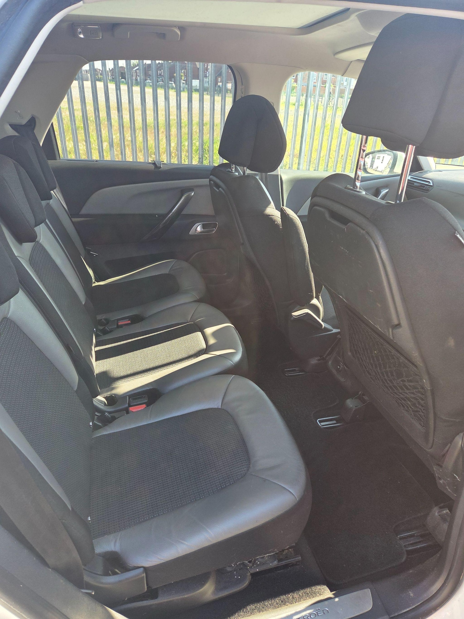 Used Citroen C4 Picasso 2013 for sale - 76095033: Photo 9
