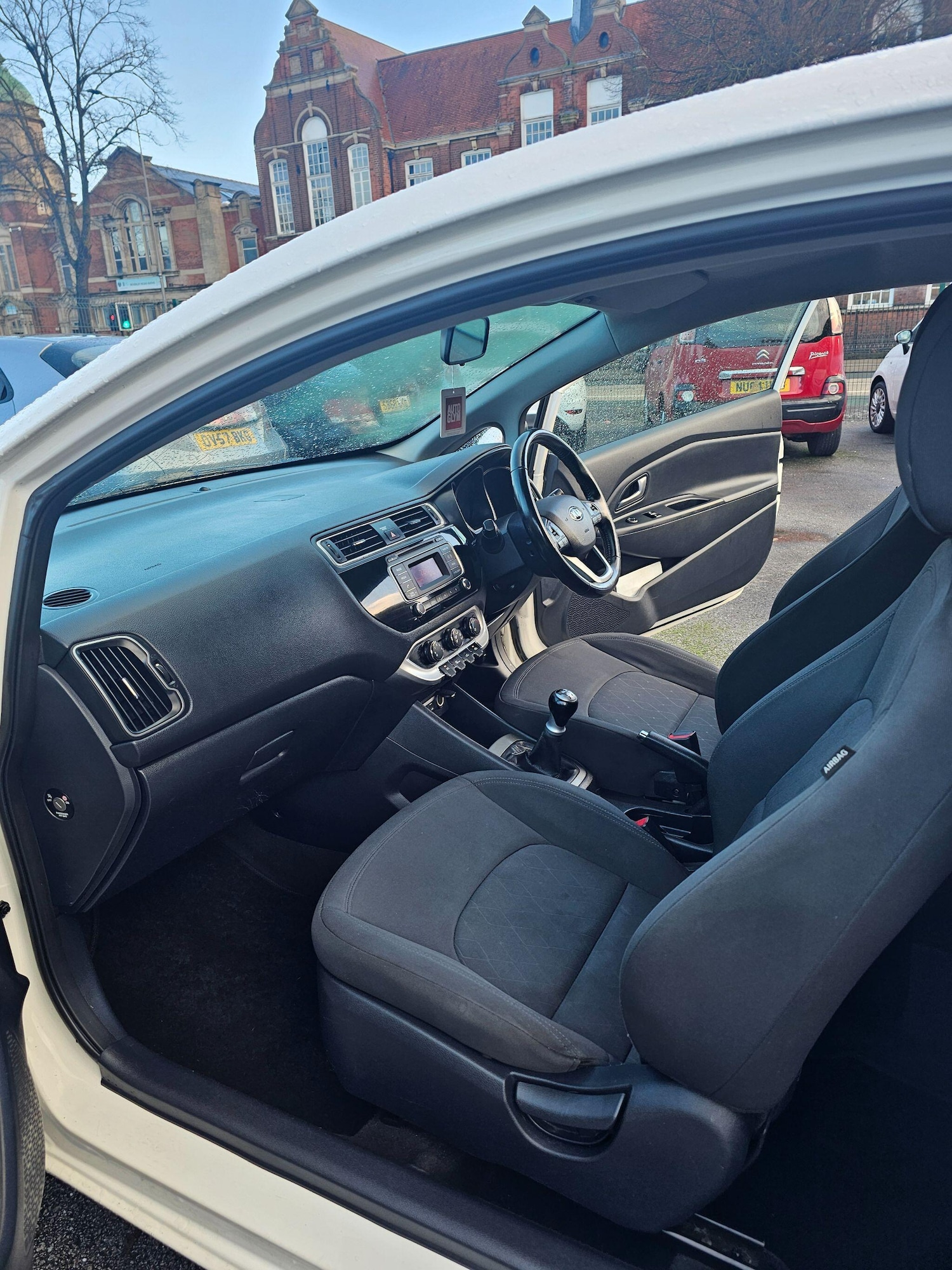 Used Kia Rio 2015 for sale - 76240130: Photo 12