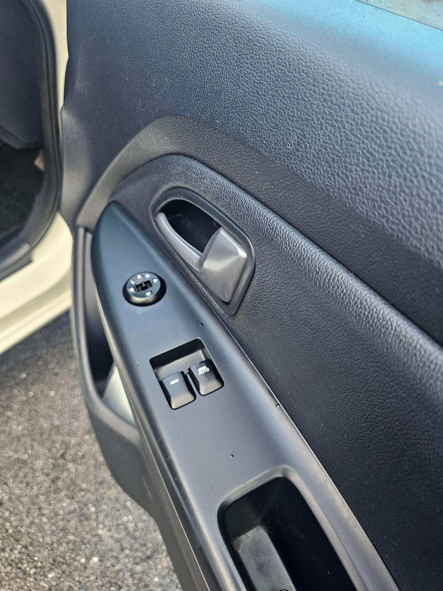 Used Kia Rio 2015 for sale - 76240130: Photo 18