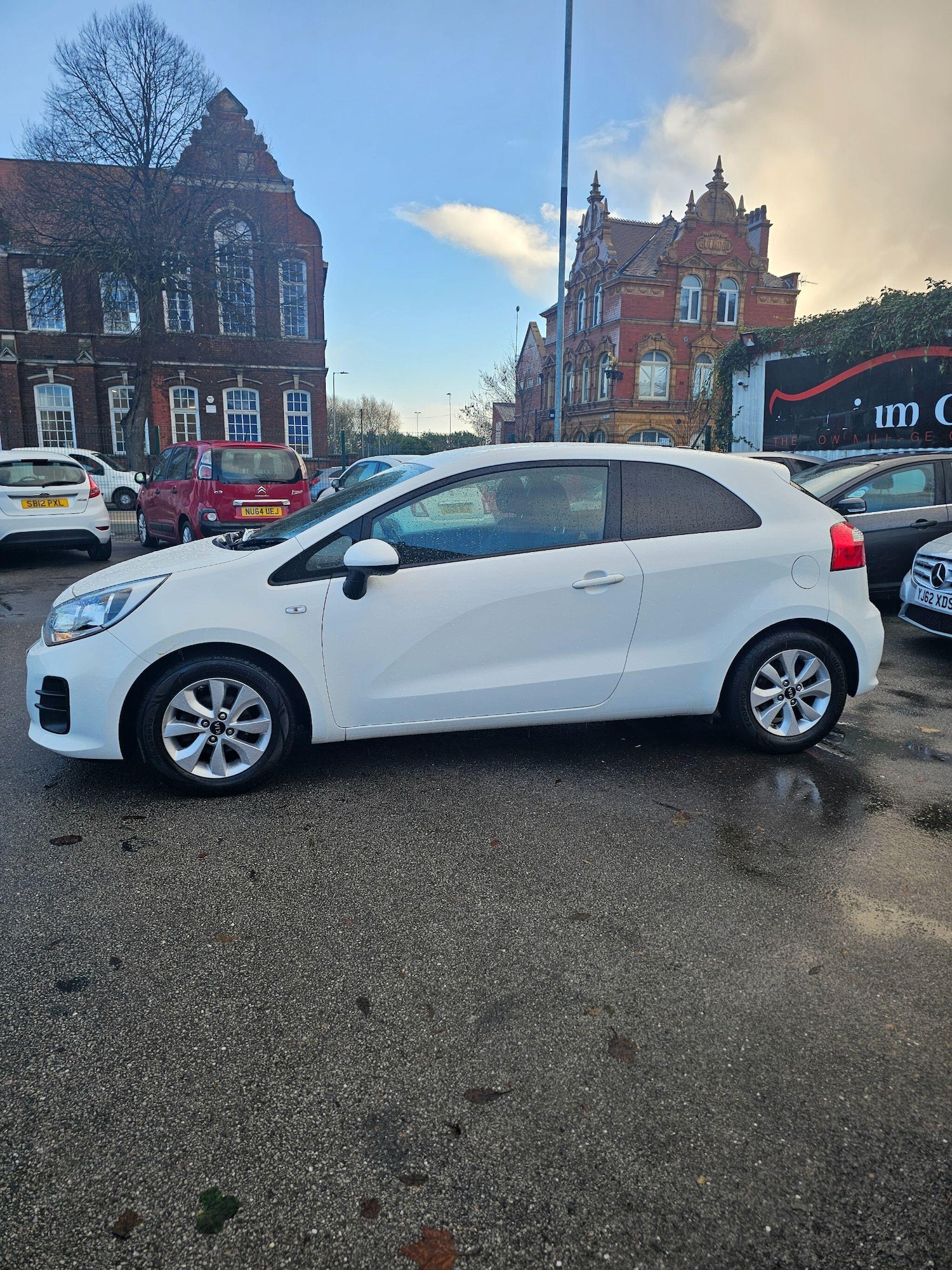 Used Kia Rio 2015 for sale - 76240130: Photo 4