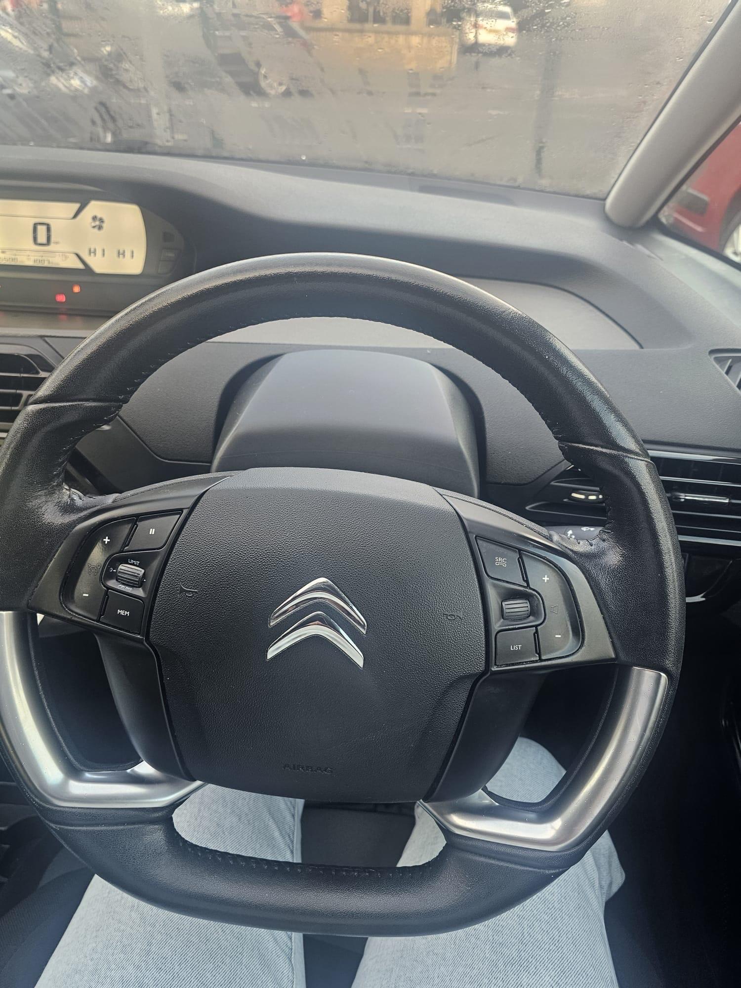 Used Citroen C4 Picasso 2014 for sale - 76839714: Photo 10