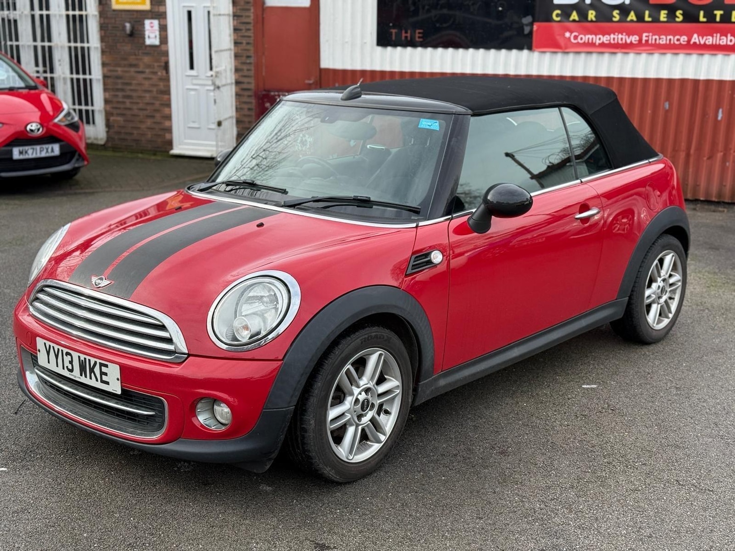 Used MINI Convertible 2013 for sale - 77633410: Photo 3