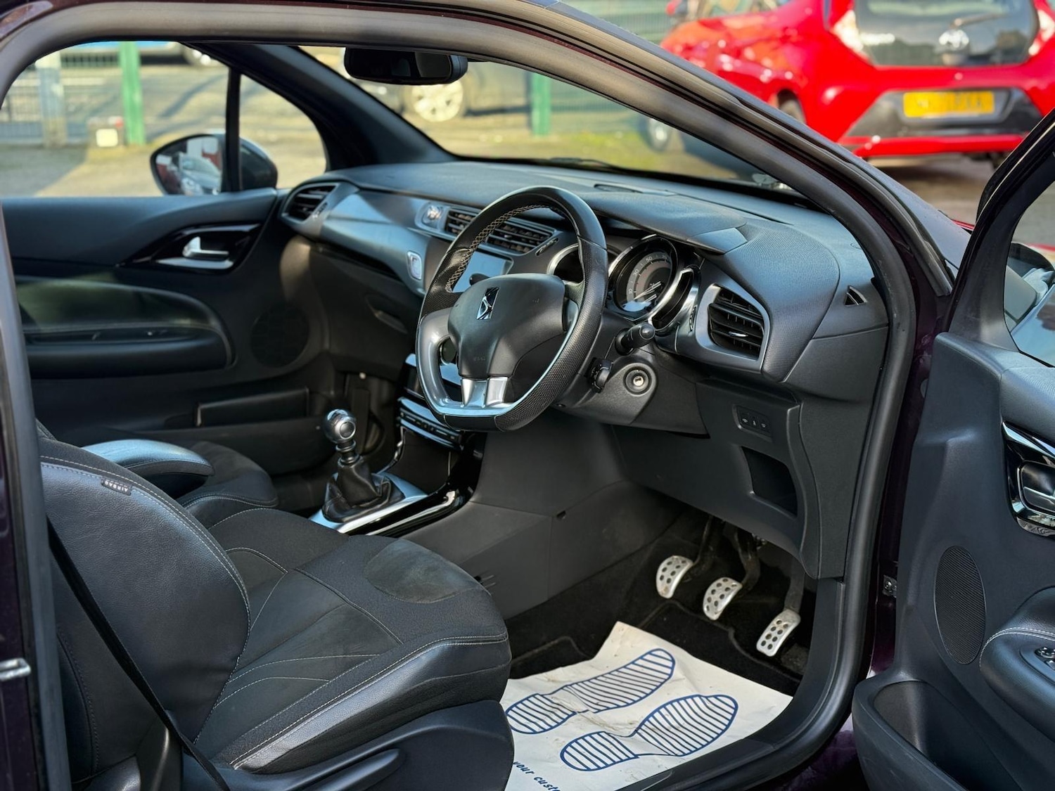 Used DS Automobiles DS 3 2016 for sale - 77314897: Photo 11