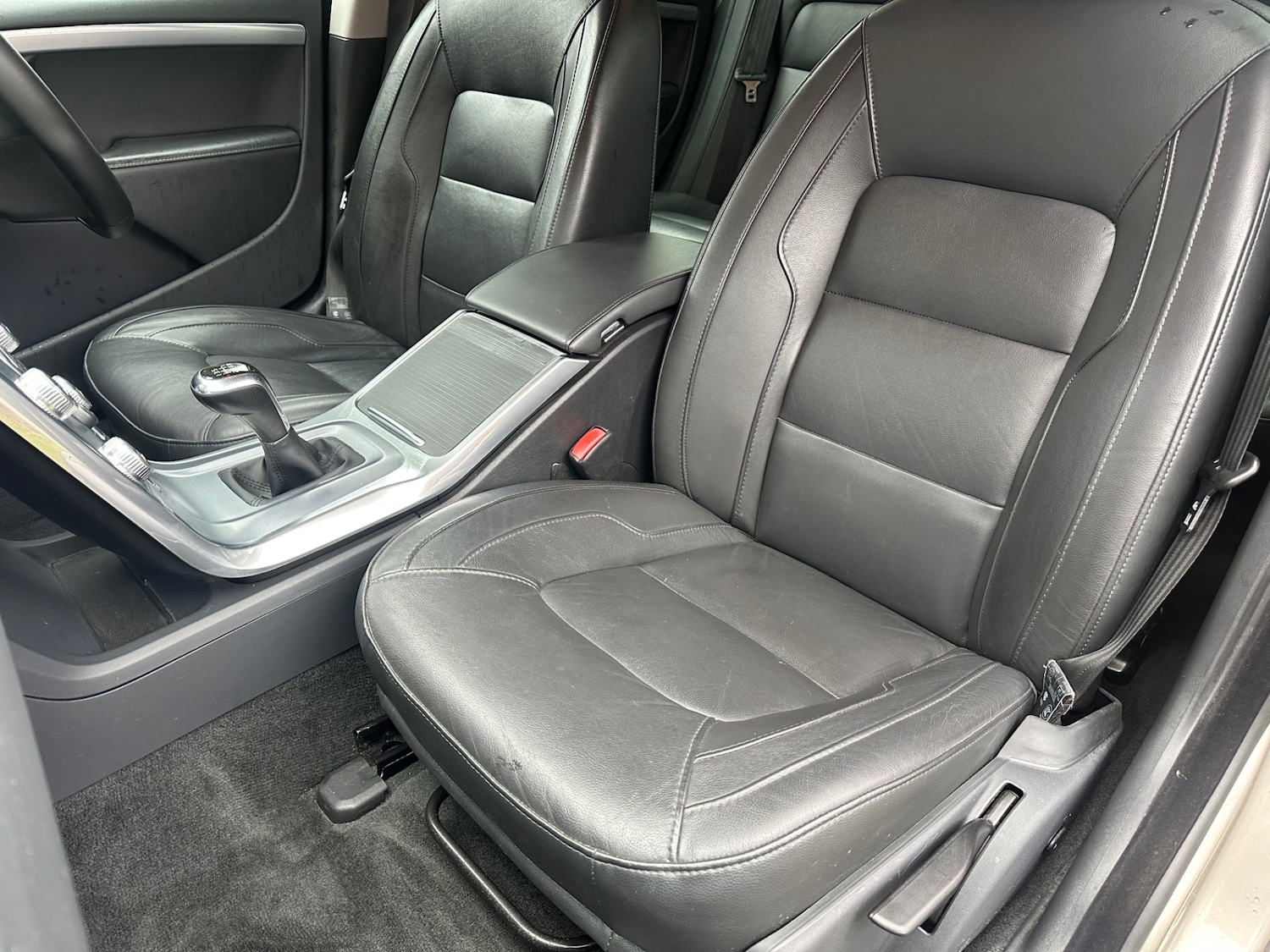 Used Volvo V70 2016 for sale - 77472799: Photo 11