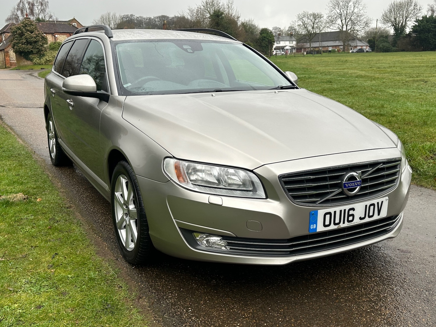 Used Volvo V70 2016 for sale - 77472799: Photo 5