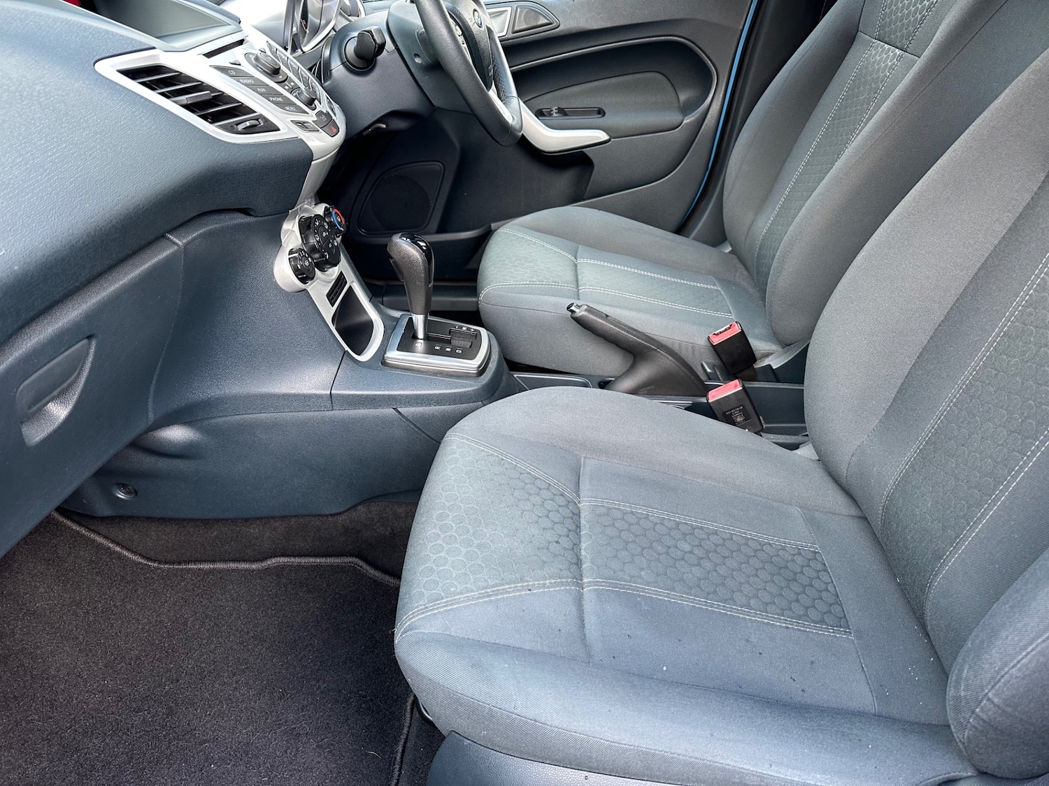 Used Ford Fiesta 2012 for sale - 78014620: Photo 11