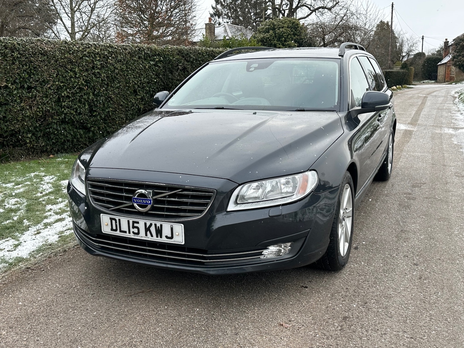 Used Volvo V70 2015 for sale - 77112725: Photo 2