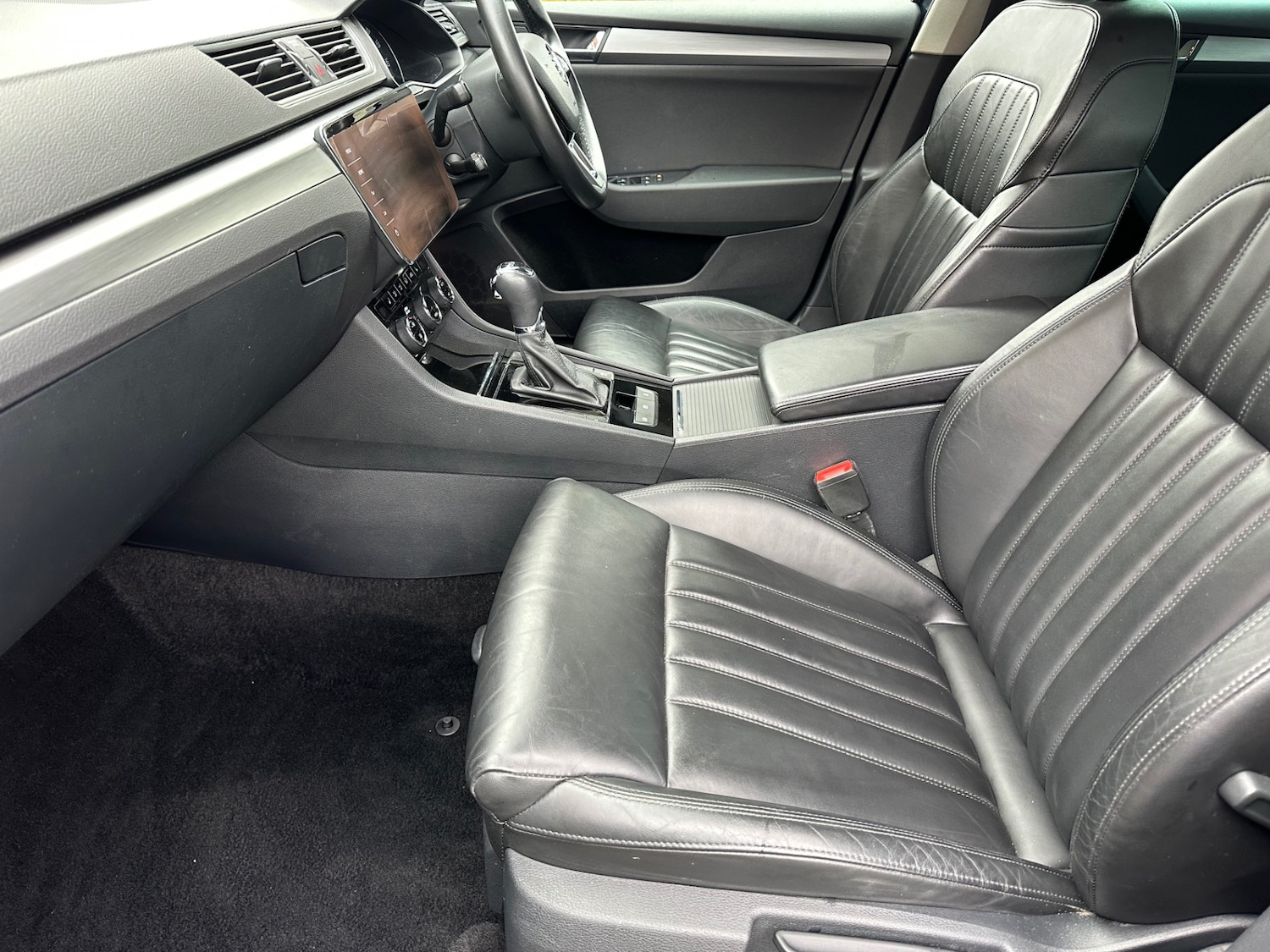 Used Skoda Superb 2018 for sale - 77472798: Photo 11