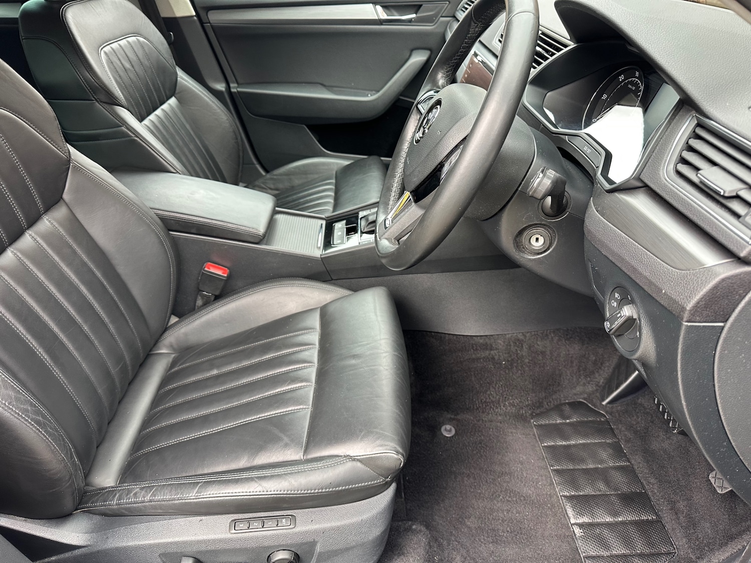 Used Skoda Superb 2018 for sale - 77472798: Photo 8