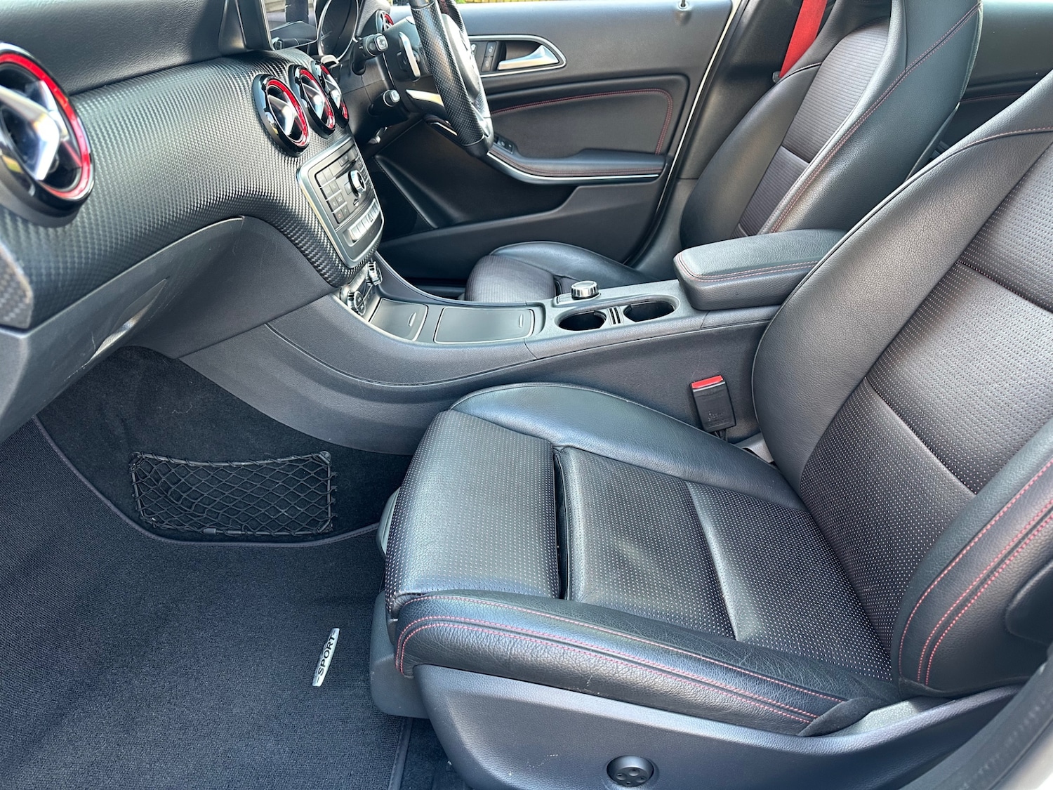 Used Mercedes-Benz A-Class 2016 for sale - 77688619: Photo 11