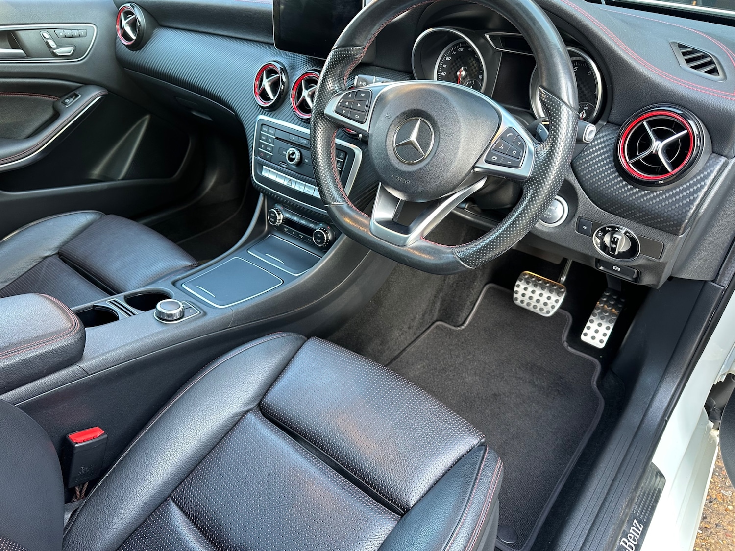 Used Mercedes-Benz A-Class 2016 for sale - 77688619: Photo 7