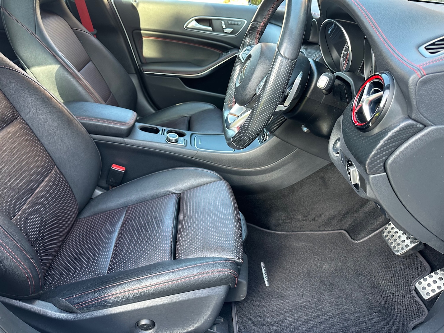 Used Mercedes-Benz A-Class 2016 for sale - 77688619: Photo 8