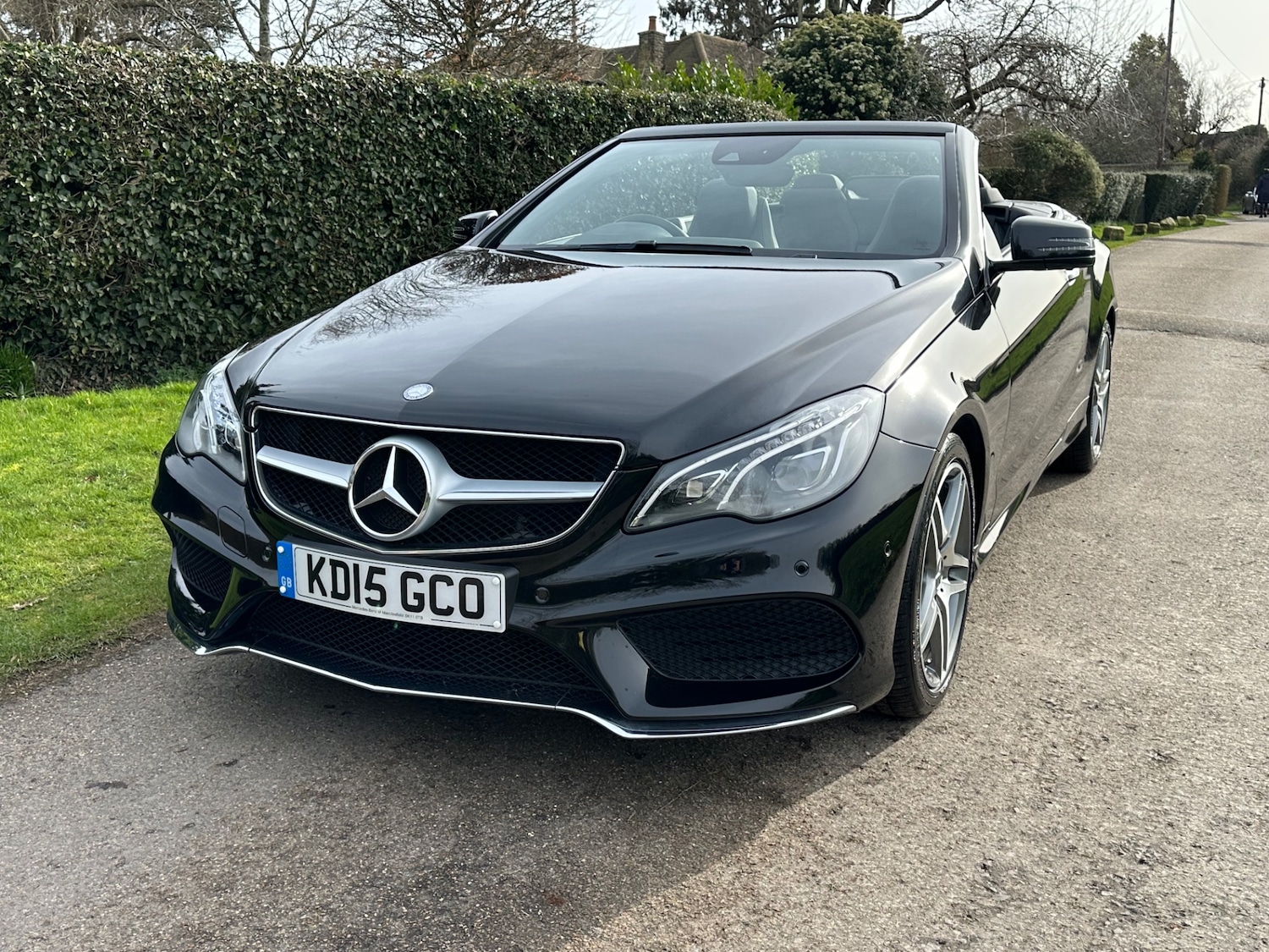 Used Mercedes-Benz E Class 2015 for sale - 77579263: Photo 2