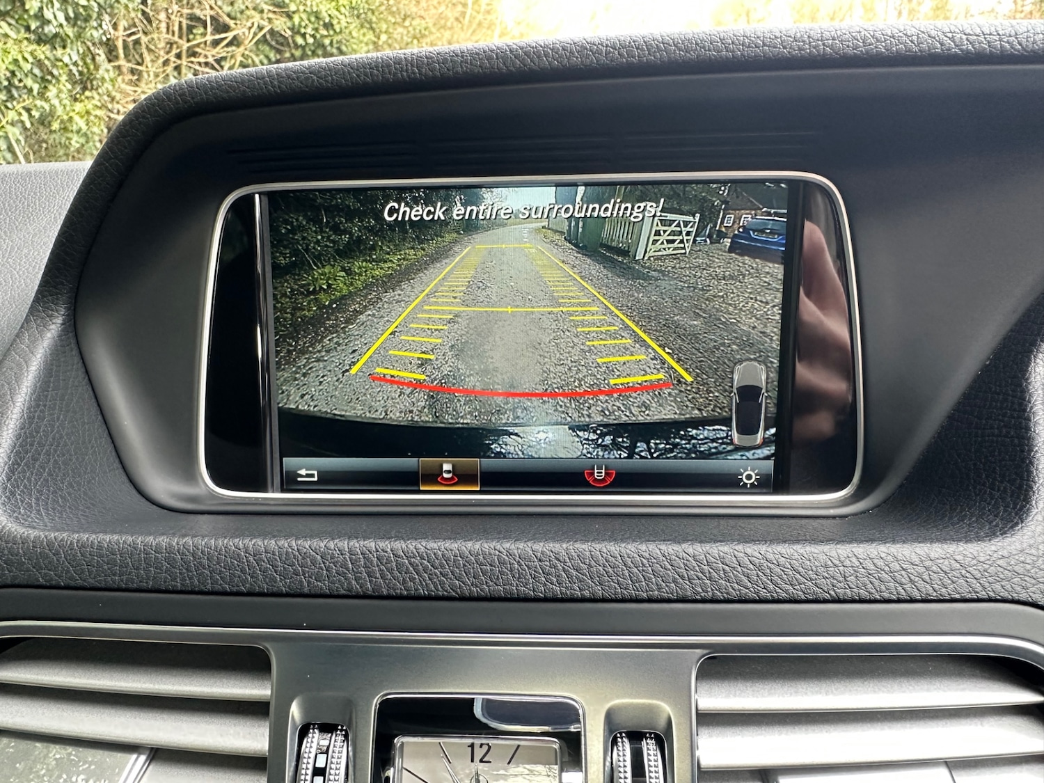 Used Mercedes-Benz E Class 2015 for sale - 77579263: Photo 30