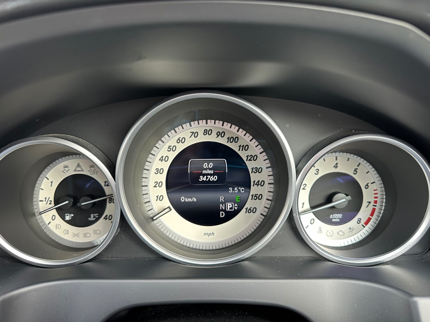 Used Mercedes-Benz E Class 2015 for sale - 77579263: Photo 35