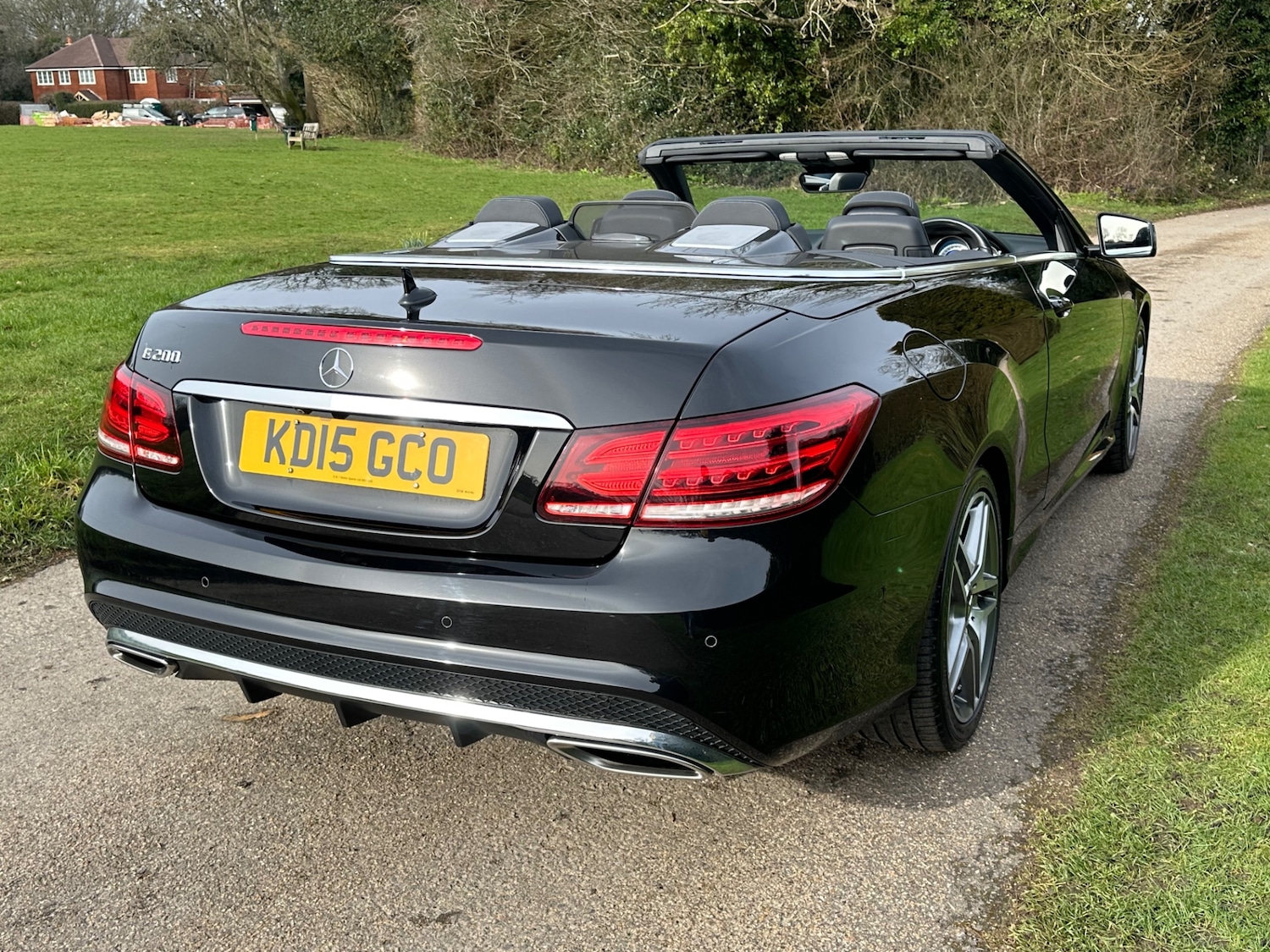 Used Mercedes-Benz E Class 2015 for sale - 77579263: Photo 4