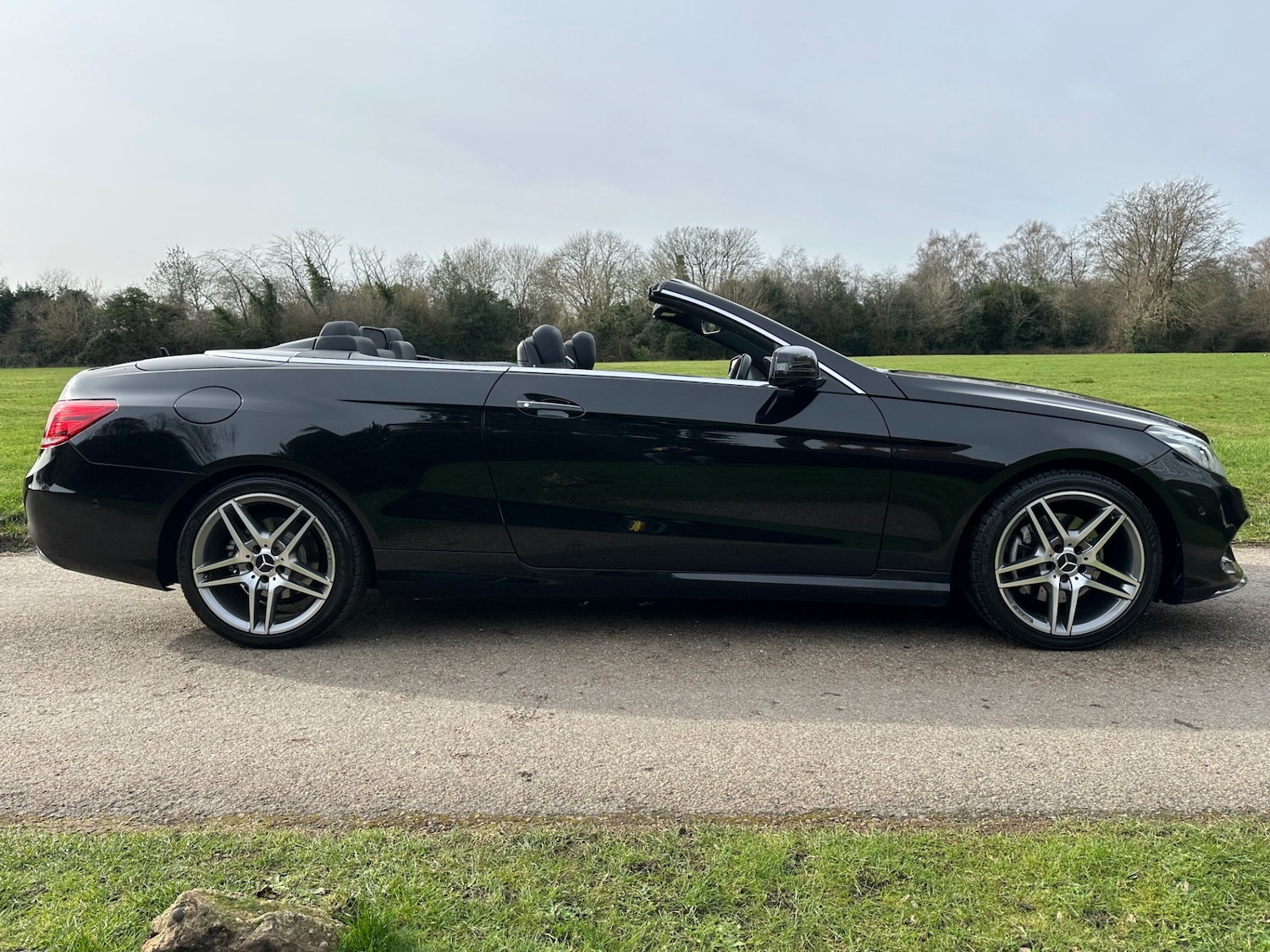 Used Mercedes-Benz E Class 2015 for sale - 77579263: Photo 5