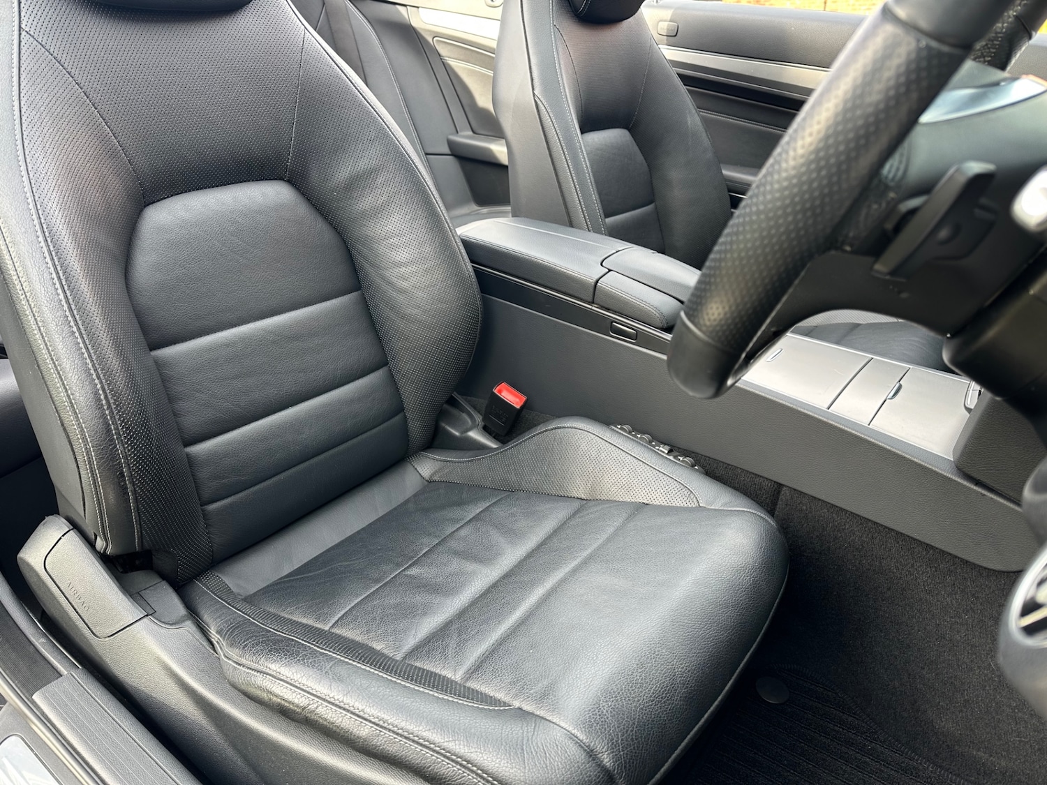 Used Mercedes-Benz E Class 2015 for sale - 77579263: Photo 9