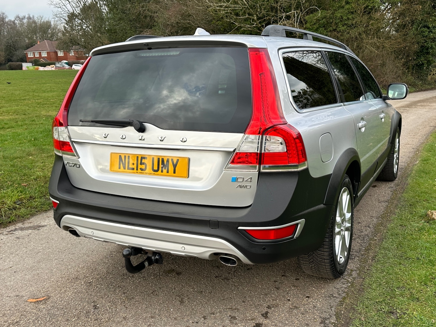 Used Volvo XC70 2015 for sale - 77472800: Photo 4
