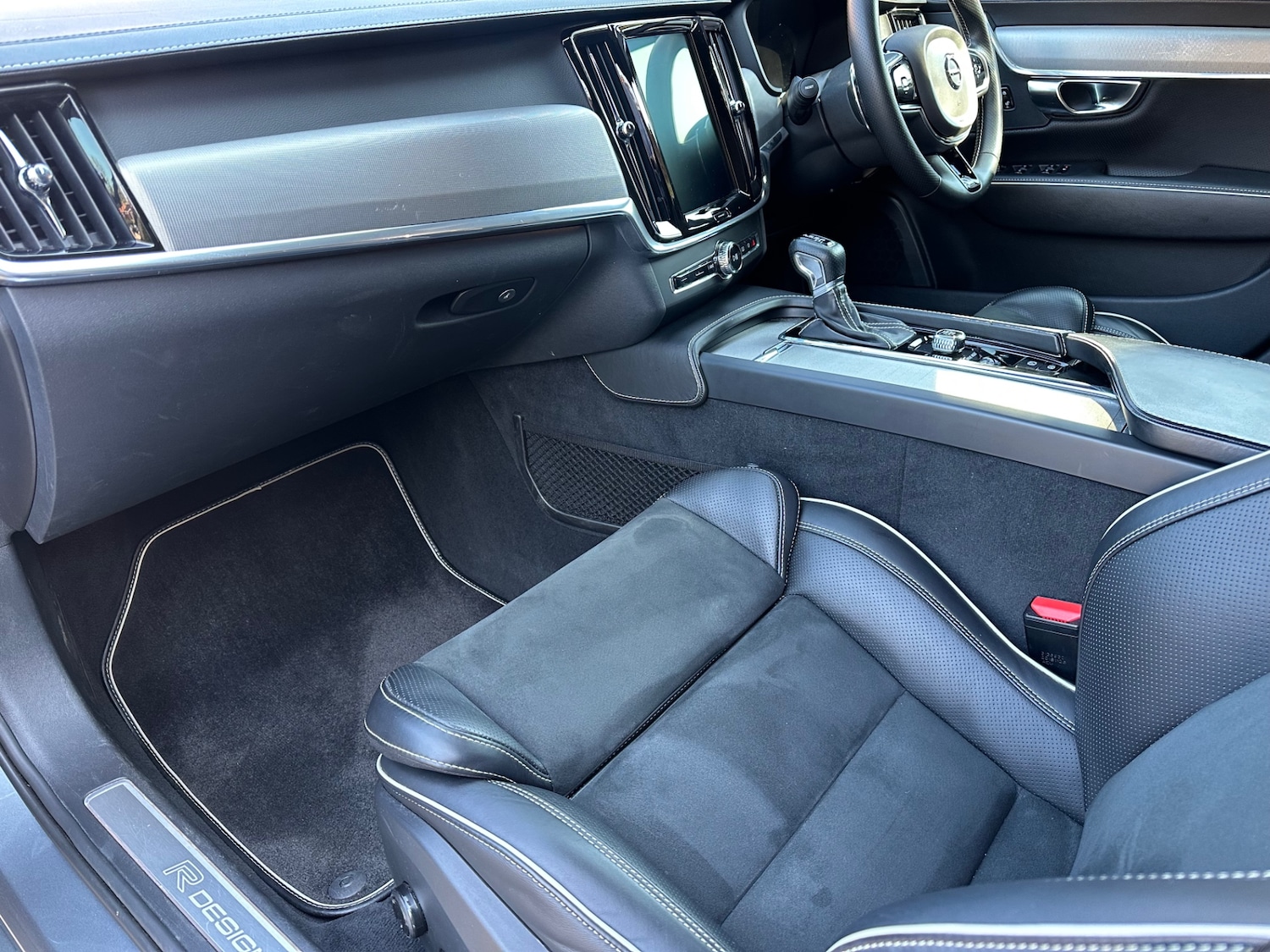 Used Volvo S90 2019 for sale - 77942523: Photo 10