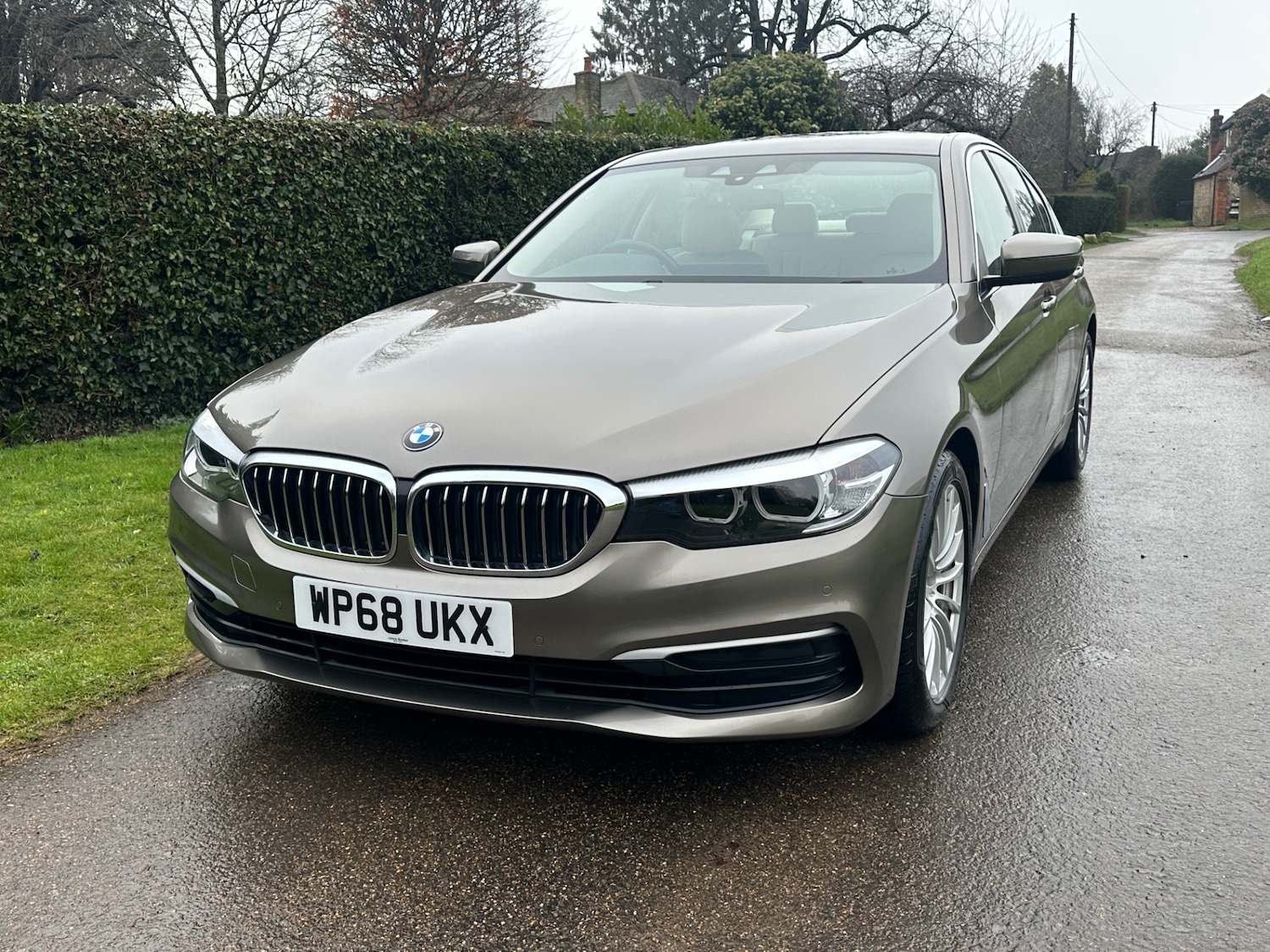 Used BMW 5 Series 2018 for sale - 77127758: Photo 2