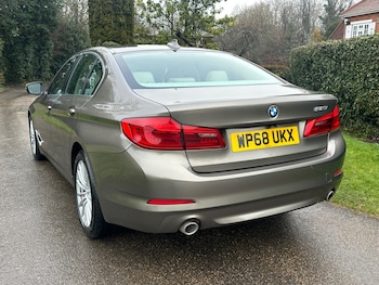 Used BMW 5 Series 2018 for sale - 77127758: Photo