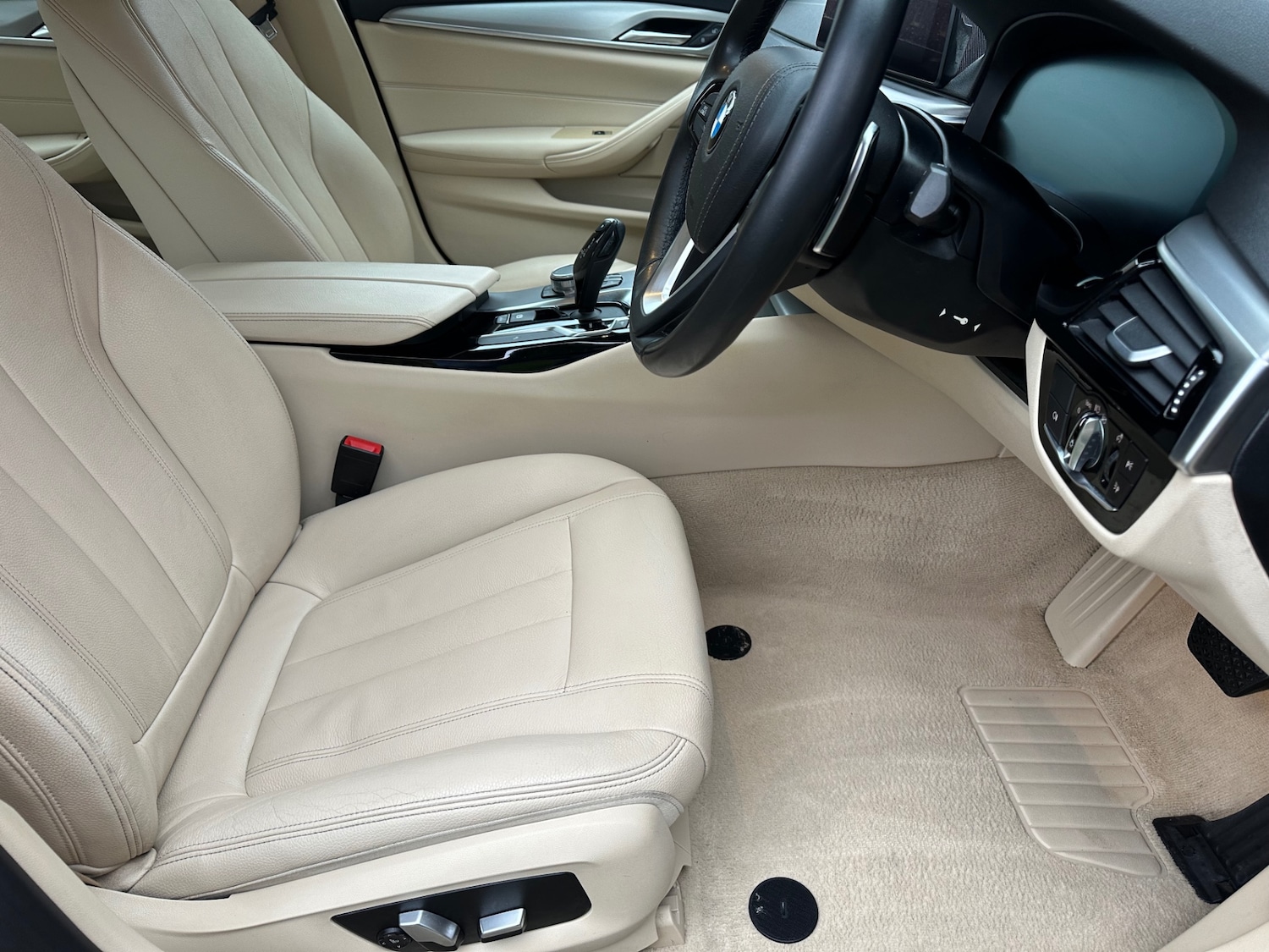 Used BMW 5 Series 2018 for sale - 77127758: Photo 8