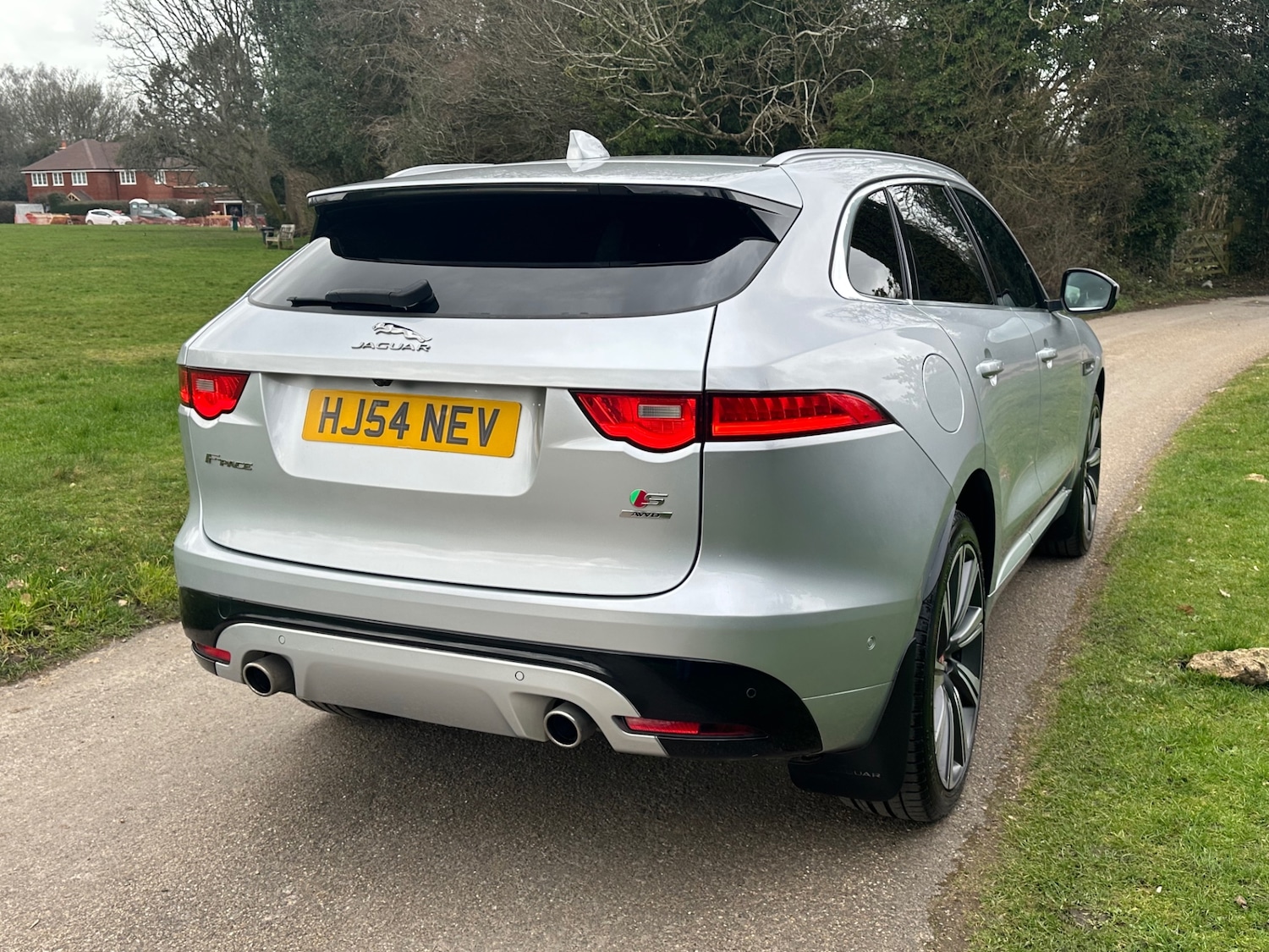 Used Jaguar F-Pace 2016 for sale - 77472795: Photo 4