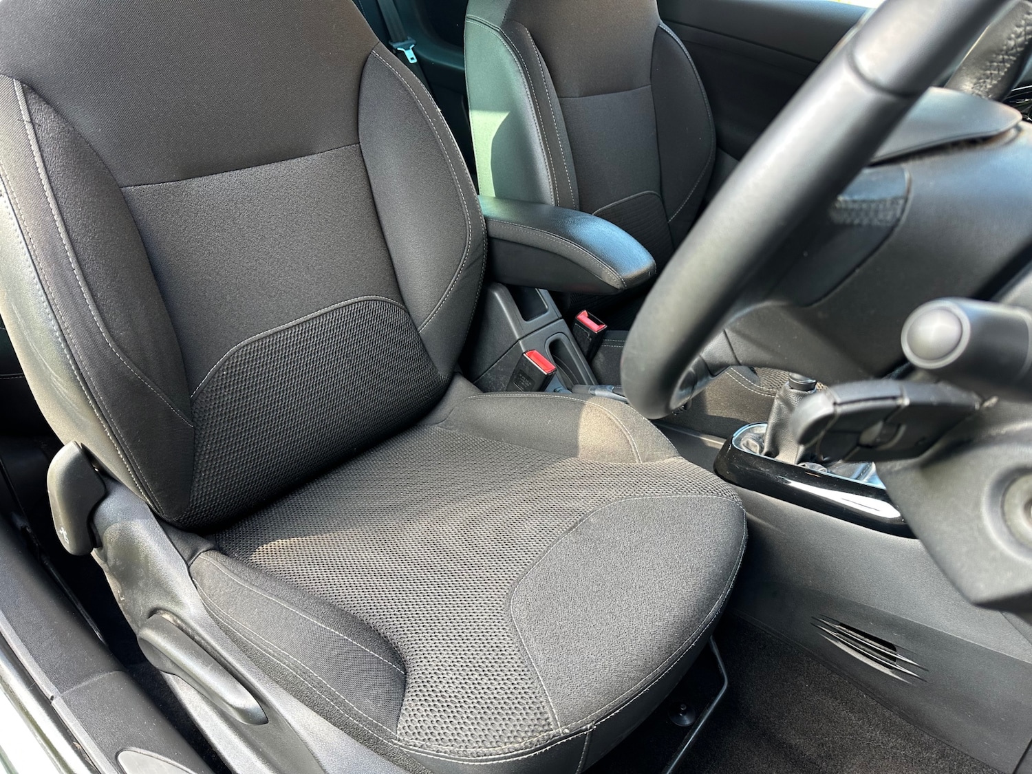 Used Citroen DS3 2013 for sale - 77961199: Photo 8