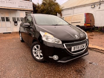 Used Peugeot 208 2015 for sale - 79661110: Photo