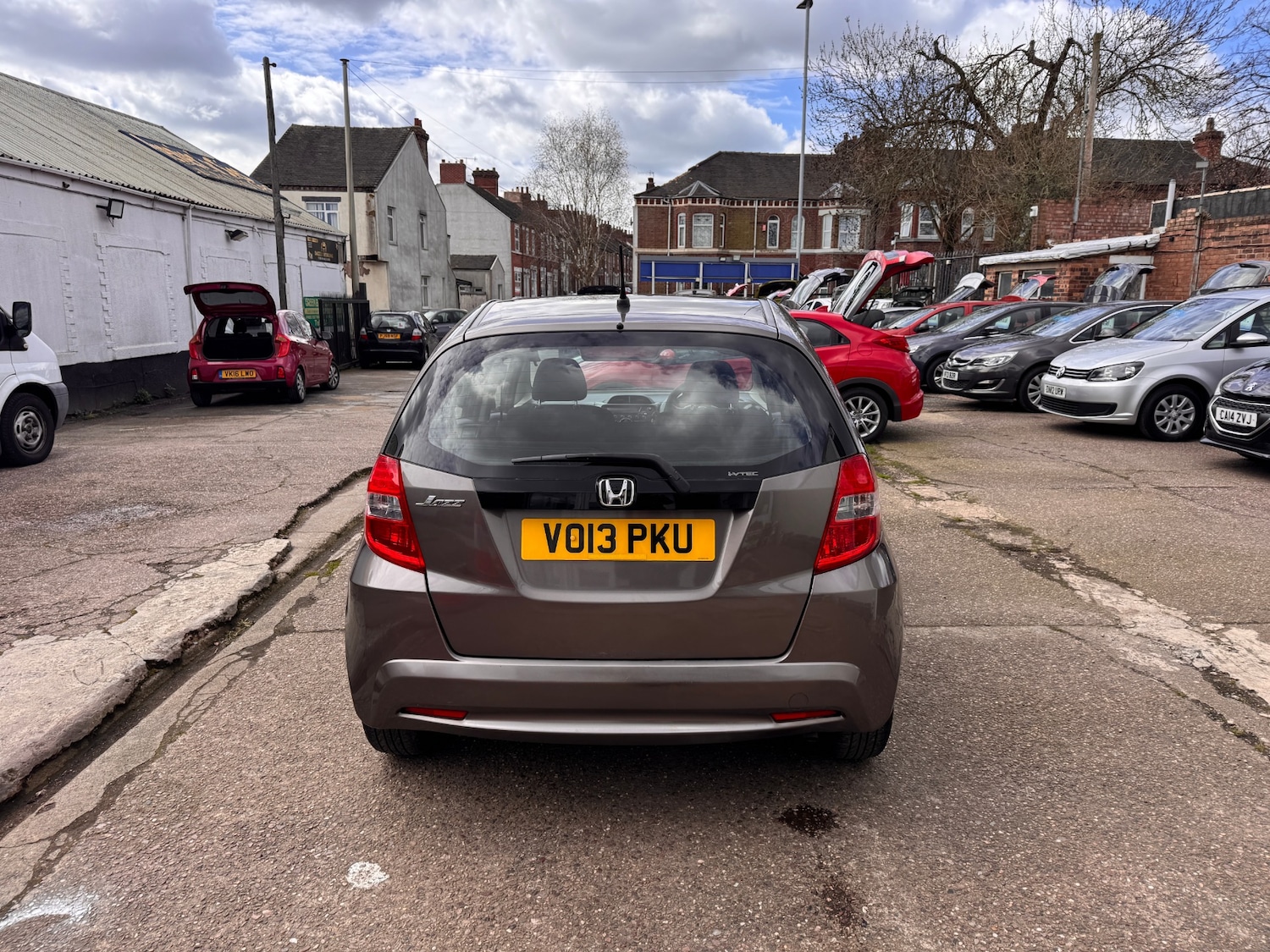 Used Honda Jazz 2013 for sale - 78054311: Photo 8