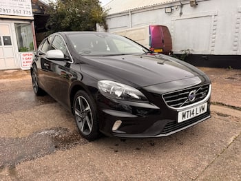 Used Volvo V40 2014 for sale - 79815451: Photo