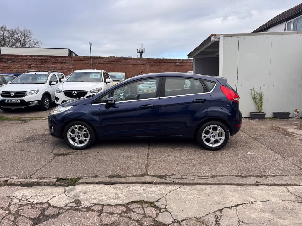 Used Ford Fiesta 2012 for sale - 77398470: Photo 4