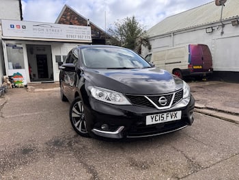 Used Nissan Pulsar 2015 for sale - 79581668: Photo
