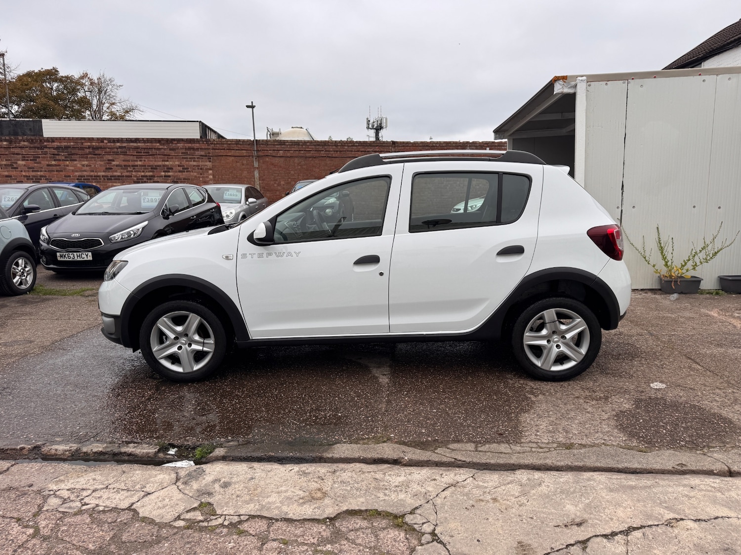 Used Dacia Sandero Stepway 2015 for sale - 77896747: Photo 4
